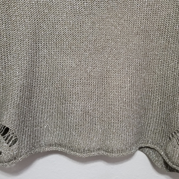 Willow & Clay, Distressed Silver Sweater, Size L - Picture 6 of 15